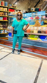 CUTTIE 2PC V-NECK LOUNGE SET(Kelly green)